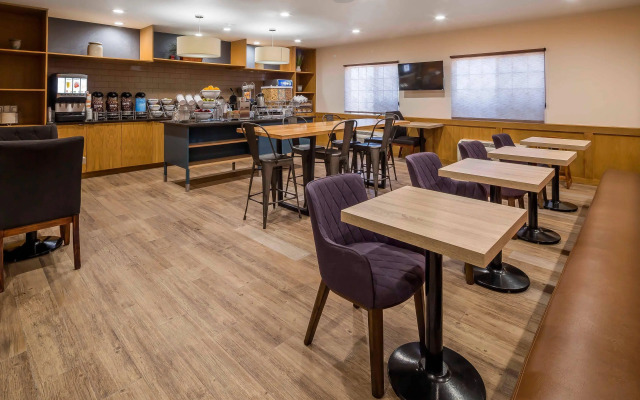 Comfort Suites El Paso Airport