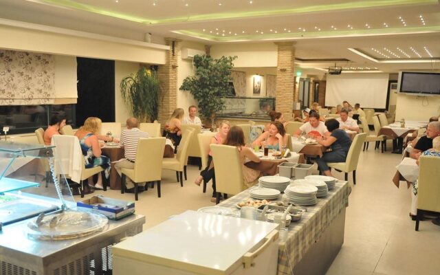 Keri Village & Spa by Zante Plaza - Adults Only Resort