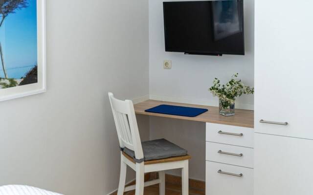 Beach House Dune 19 - Happiness