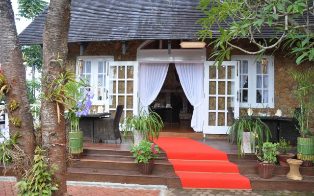 Royal Kalaw Hills Resort