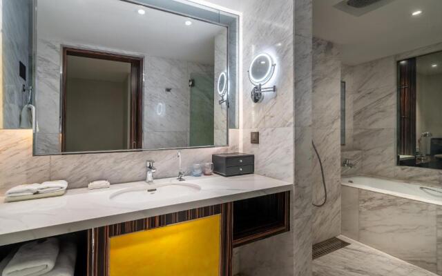 Suning Universal Hotel All-Suites