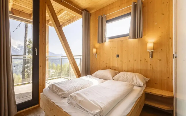 Premium Chalet With Infrared Sauna