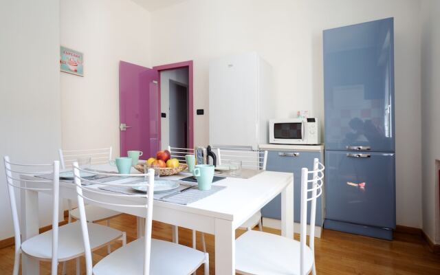 Sant'Orsola Colorful Huge Apartment