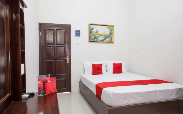 RedDoorz near Banyuwangi Baru Station