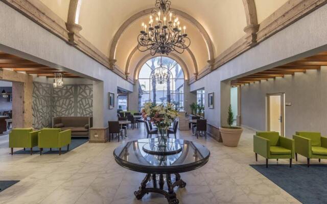 DoubleTree Suites by Hilton Saltillo