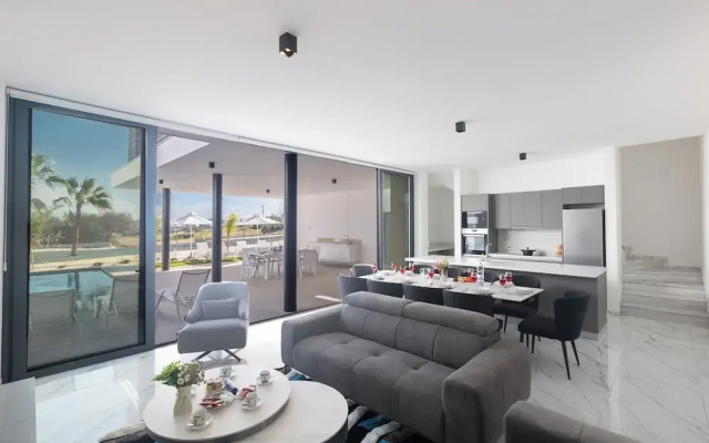 Protaras Aqua Pearl Villa Aq10 With Pool Heating