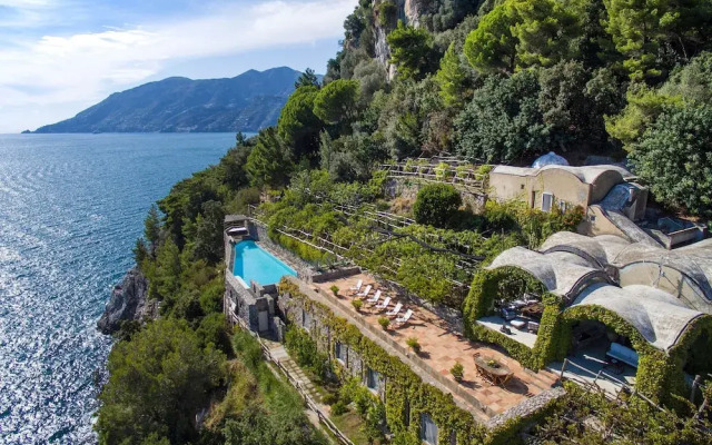 Villa Luna by Myvillacollection
