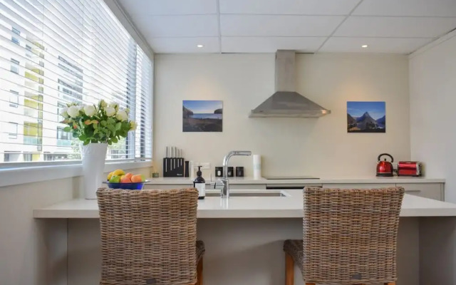 Perfect Ponsonby 2 Bedroom Loft Style Apartment With Parking