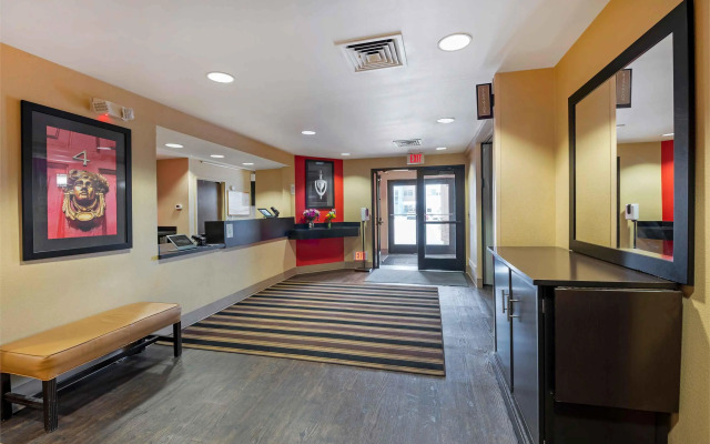 Extended Stay America Suites Indianapolis Castleton