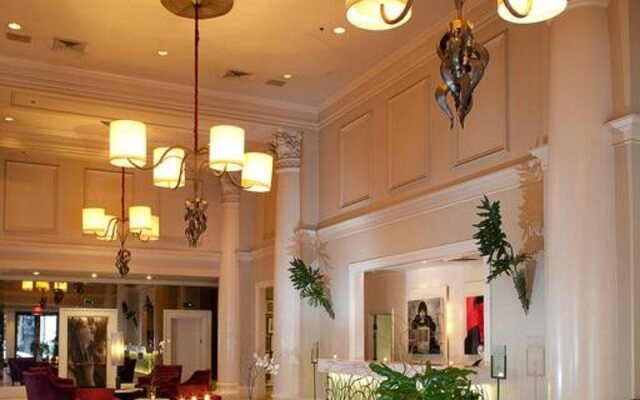 International House Hotel