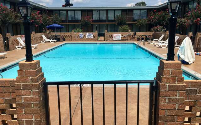 Best Western Greenville Airport Inn