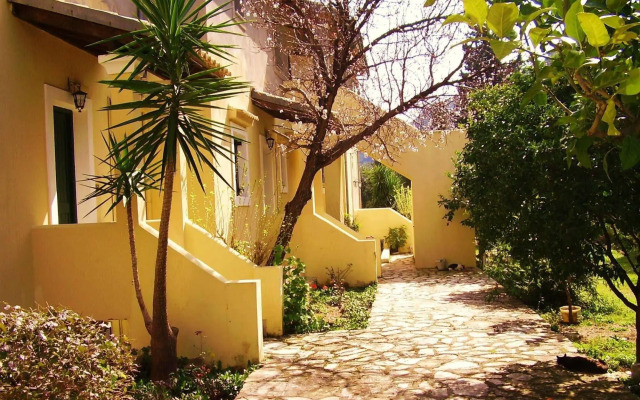 Anna Apartments