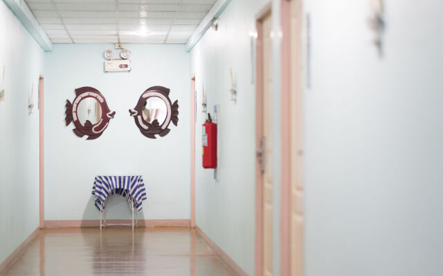 Bed by Boat Hotel & Apartment