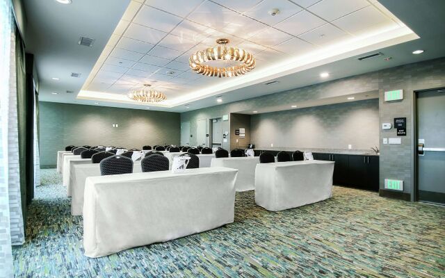 Hampton Inn & Suites Mission Viejo