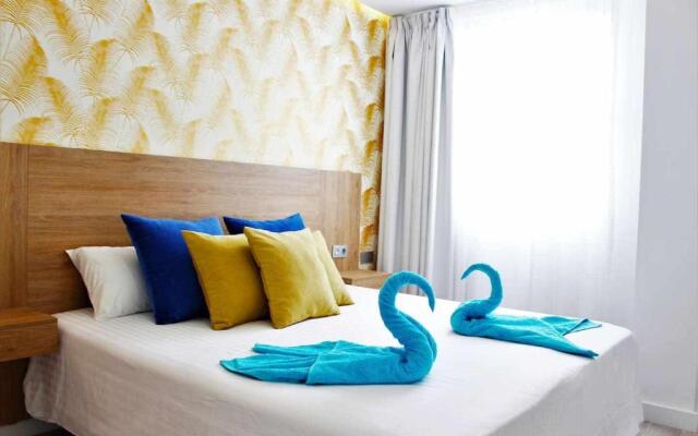 Ocean Garden Suite 12