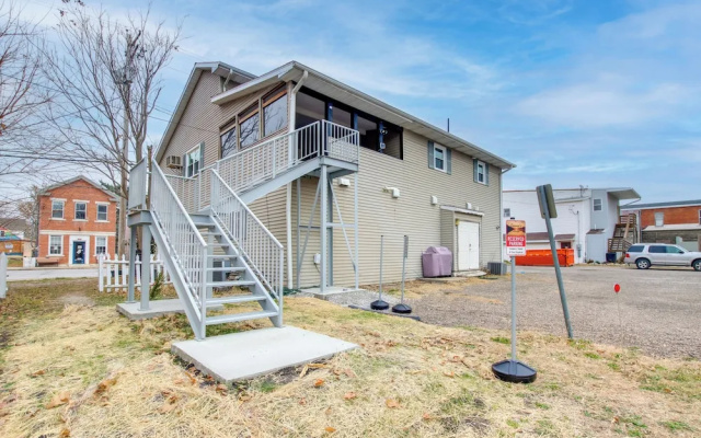 Walk to Nauvoo Temple: Remodeled Family Apartment
