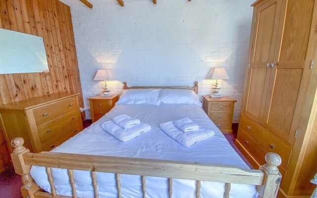 12 Waters Edge Chalet, Amroth