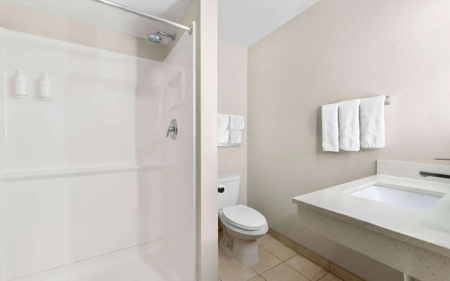 Days Inn by Wyndham Albany SUNY