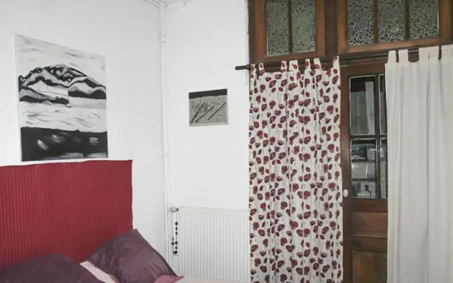 Chambres dhôte Place du Donjon