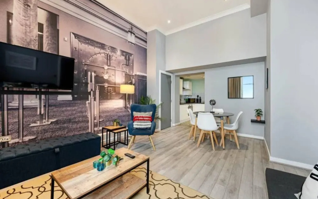 Host Apartments Halifax House II