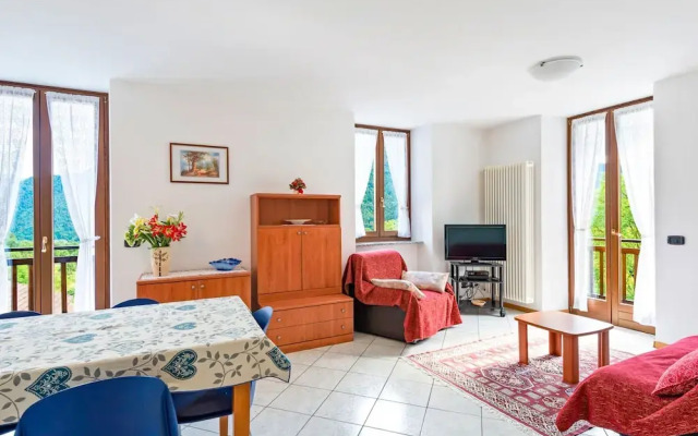 Belvilla by OYO Casa Colonia Trilo