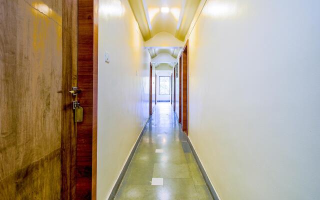 FabHotel Nandanvan