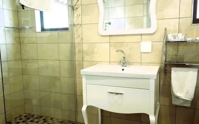 Maison de Leo Luxury Guesthouse