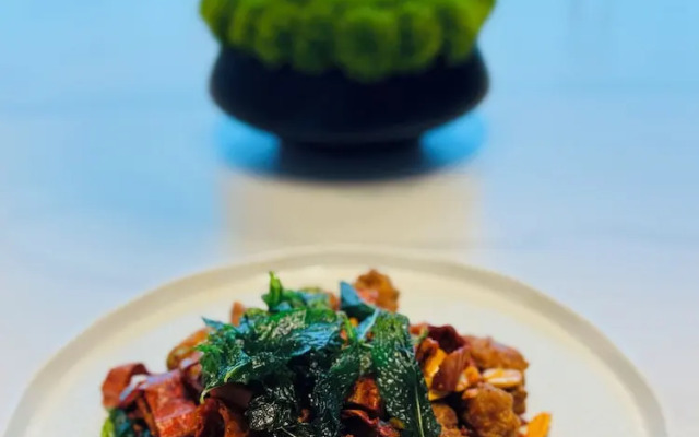 Jia Yu Emperor Hotel