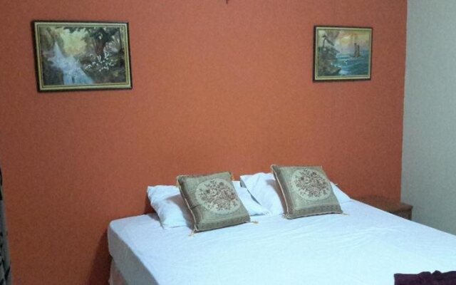 Cheap Rooms Guesthouse