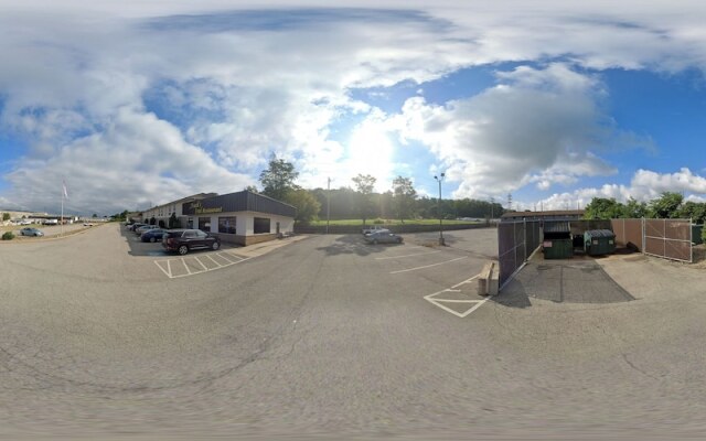 Ambridge Inn