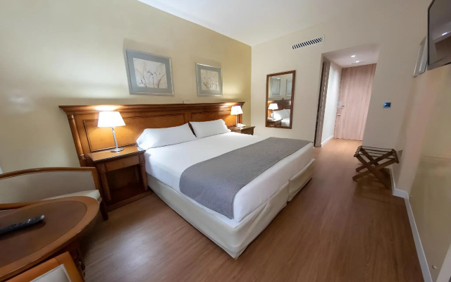 Albatros Hotel