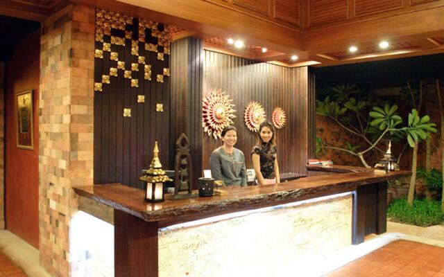 The Cliff Elegance Resort