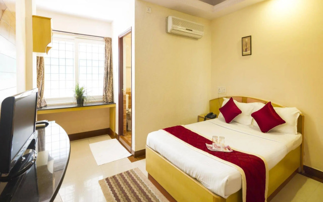 OYO 331 Hotel Skanda Shelters