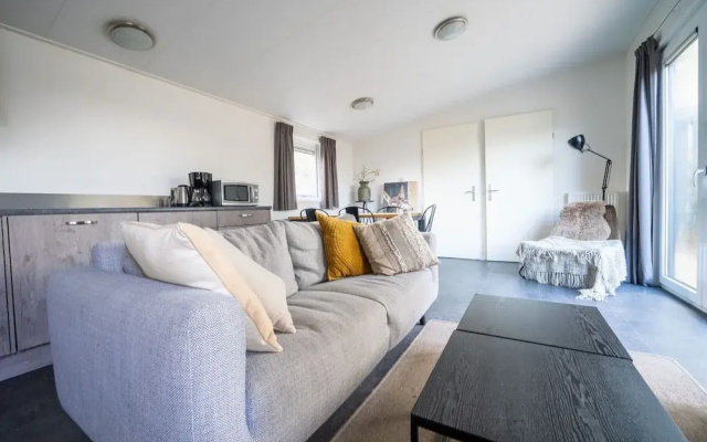 Modern Chalet Near De Veluwe National Park