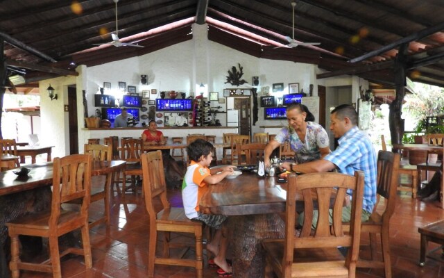 Hotel de Campo Caño Negro