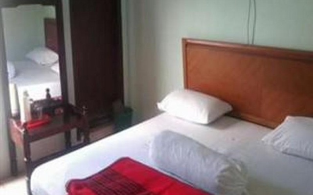 Hotel & Restaurant Bali – Guest Rooms – Tarutung