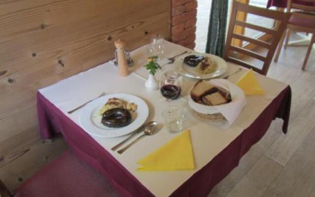 Hotel Vegov Hram