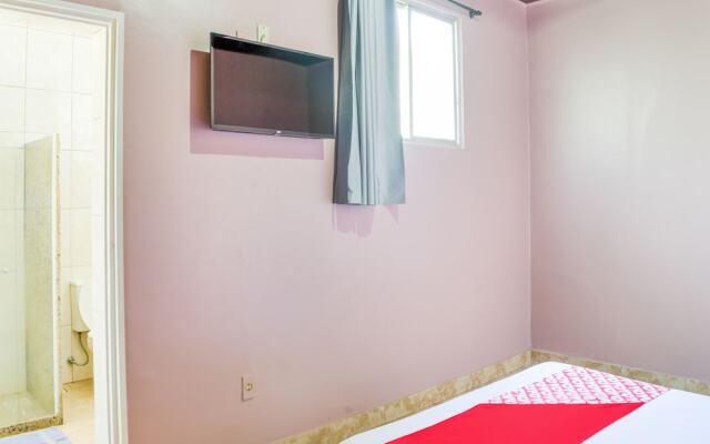 Hotel Lindoia by OYO Rooms