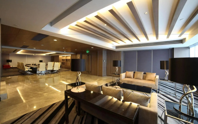 Rhombus Park Aura Chengdu Hotel