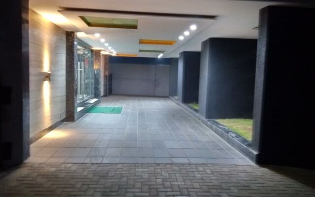 JK Rooms 121 Hotel Shaheen International