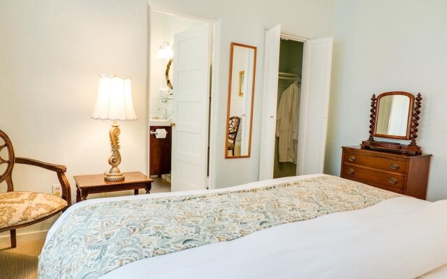 Sandpiper Inn