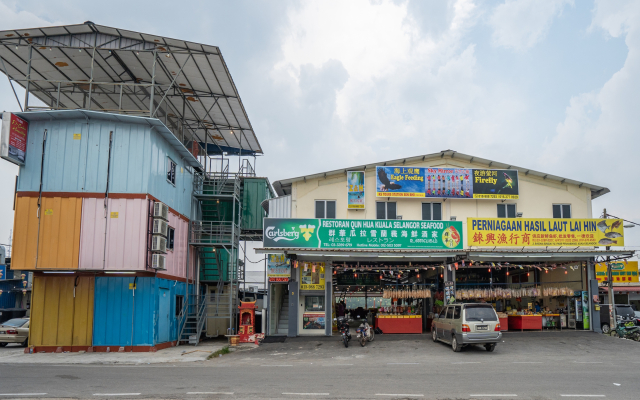Z&H Homestay by OYO Rooms