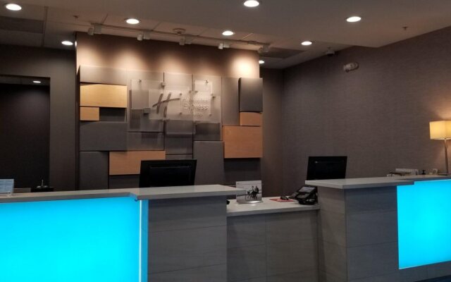 Holiday Inn Express and Suites Ontario Airport by IHG