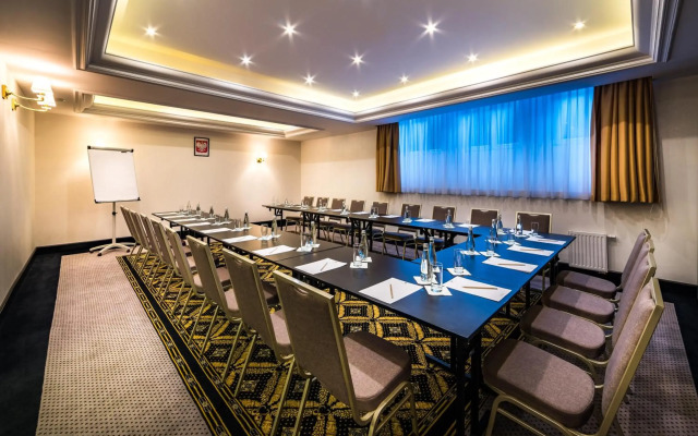 Hotel Dana Business & Conference