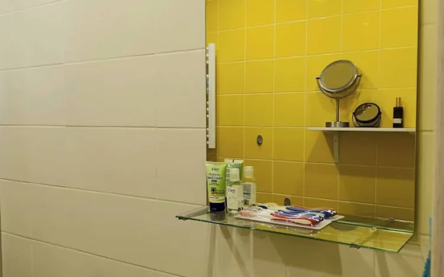 Good Price Location, Self Check-in Tidy & Cozy Flat