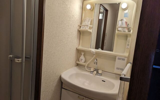 Pravafor Josai Apartment