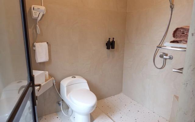 Nur Alam Hotel Lembang