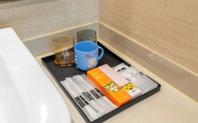 Shanghai Rezen Select Hotel