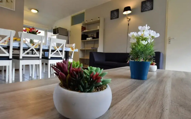 Appealing Holiday Home in Guelders near Forest