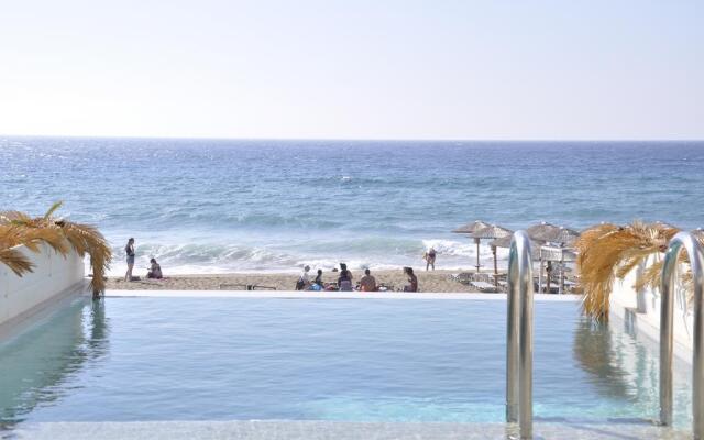 Agios Gordios Beach Resort